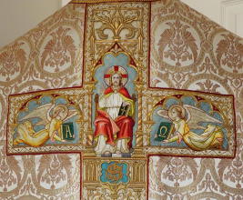 White Roman Vestment 9122